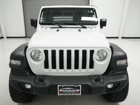 Used 2023 Jeep Wrangler Unlimited Sport AWD/4WD image 2