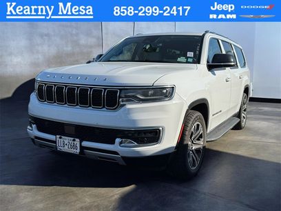 Used 2024 Jeep Wagoneer L Series II w/ Flexible Seating Group