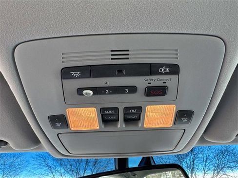 Used 2012 Lexus ES 350 image 23