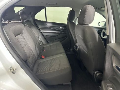 Used 2019 Chevrolet Equinox LT FWD image 27