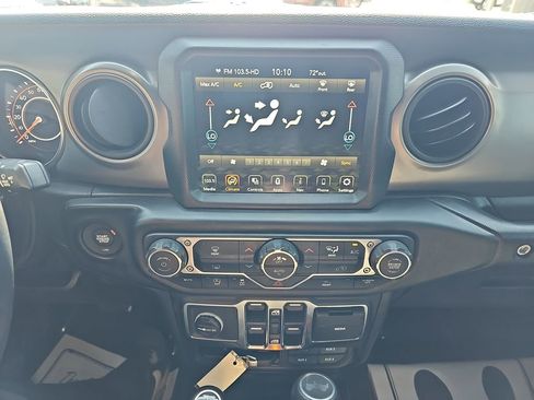Used 2021 Jeep Wrangler Unlimited Sport w/ Sun And Sound Package AWD/4WD image 24