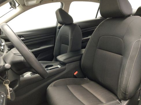 Used 2019 Nissan Altima 2.5 S image 17