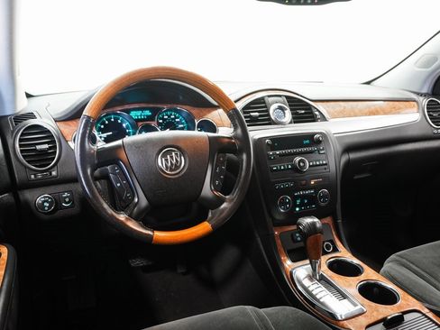 Used 2010 Buick Enclave CX w/ Driver Confidence Package image 17