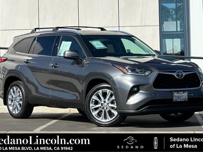 Used 2022 Toyota Highlander Limited