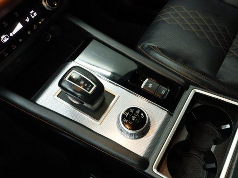 Used 2022 Mitsubishi Outlander SEL FWD image 18