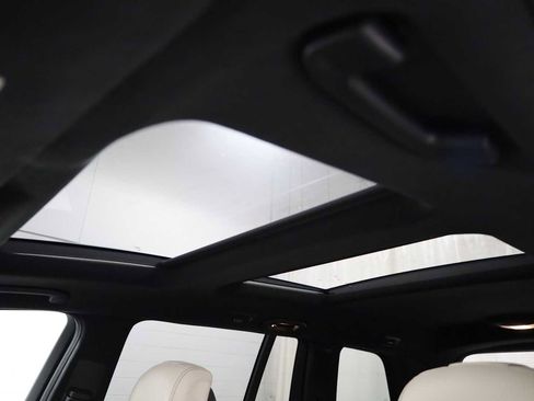 Used 2015 Mercedes-Benz GL 63 AMG 4MATIC image 19