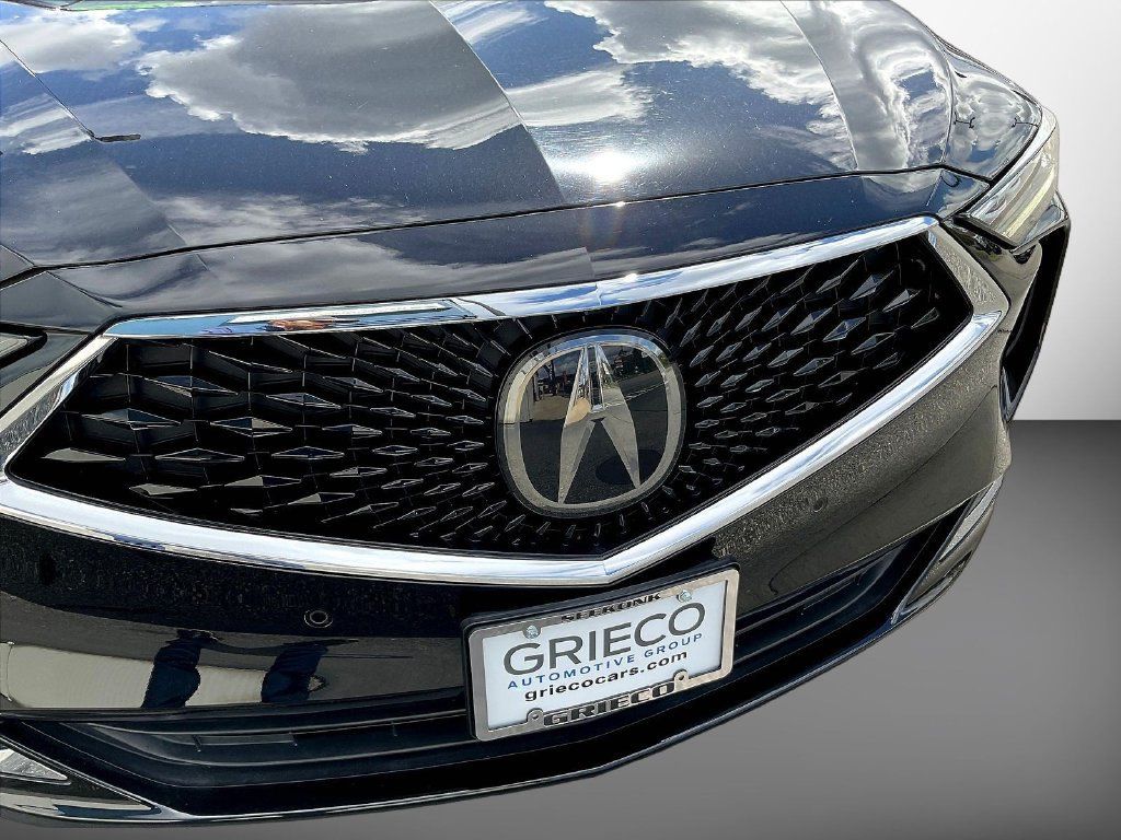 Used 2023 Acura MDX w/ Technology Package AWD/4WD image 35
