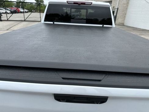 New 2026 GMC Sierra 2500 SLE w/ SLE Value Package; AWD/4WD image 30