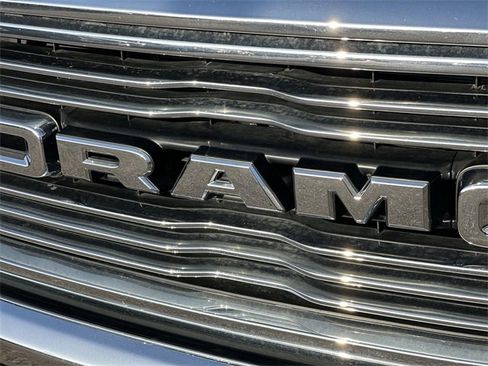 Used 2024 RAM 1500 Laramie image 30