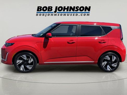 Used 2024 Kia Soul GT-Line FWD image 4