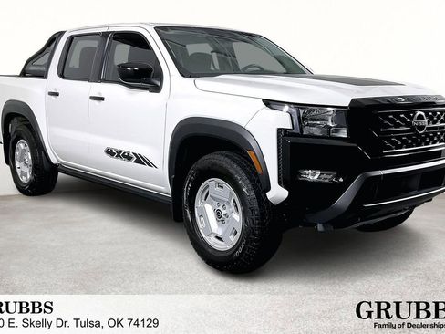 Certified 2024 Nissan Frontier SV w/ Hardbody Edition image 1