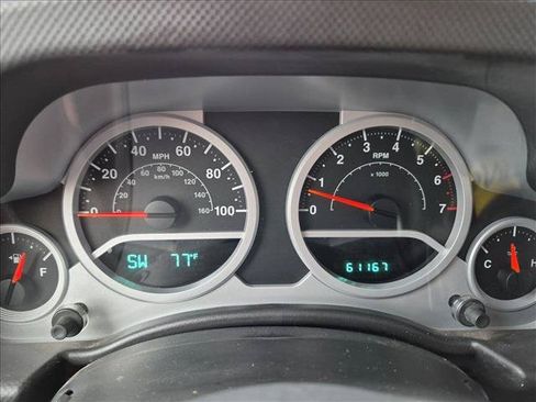 Used 2008 Jeep Wrangler Unlimited Sahara w/ Dual Top Group AWD/4WD image 13