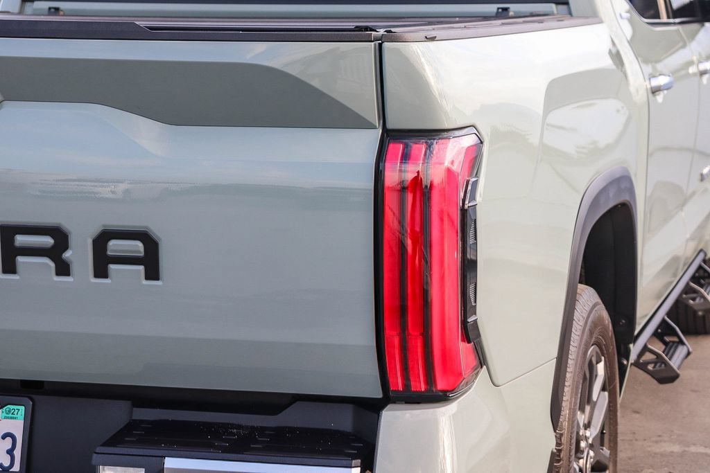 Used 2022 Toyota Tundra Limited w/ TRD Off-Road Package AWD/4WD image 10