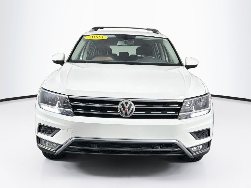 Used 2019 Volkswagen Tiguan SEL FWD image 2