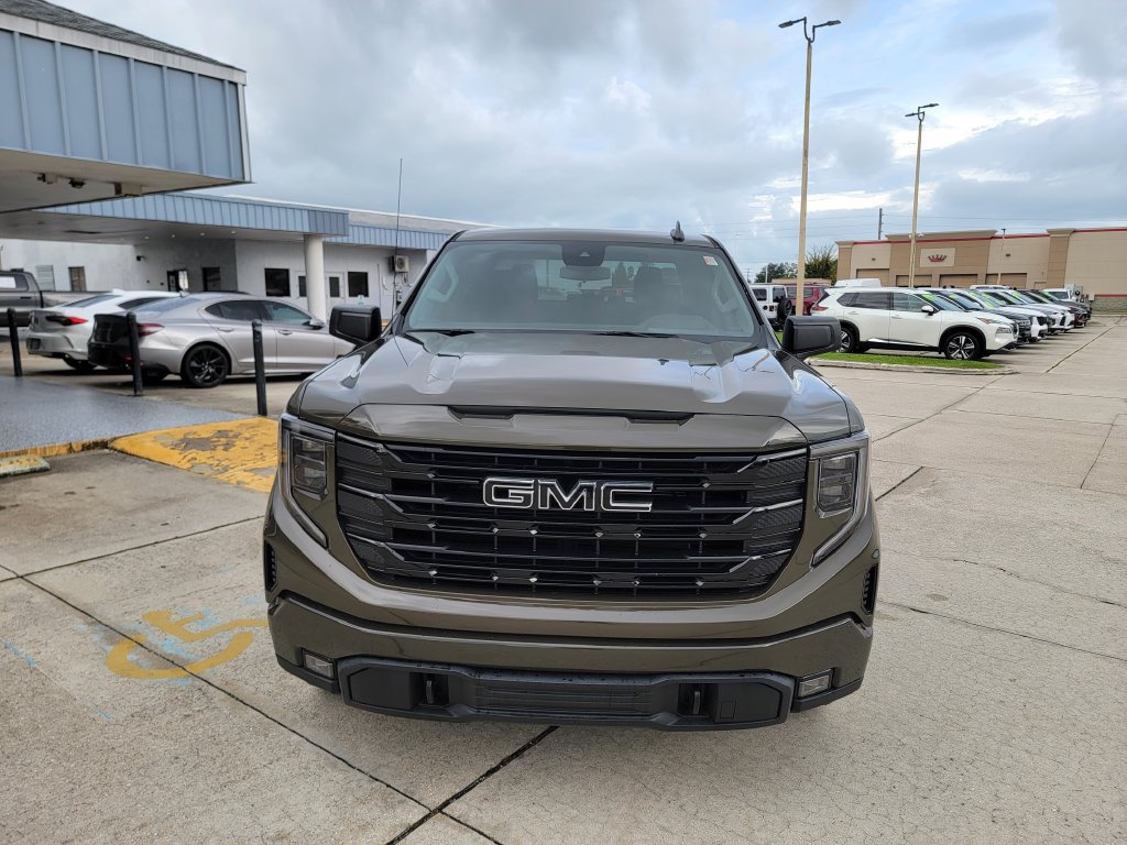 Used 2023 GMC Sierra 1500 Elevation w/ LPO, Elevation Black Package RWD image 8