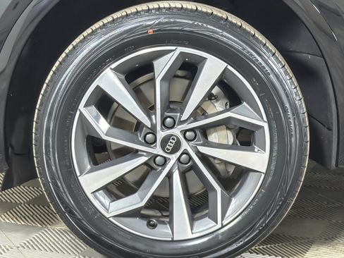 Used 2023 Audi Q5 2.0T Premium AWD/4WD image 24