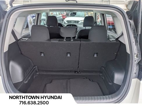 Used 2023 Kia Soul LX FWD image 29