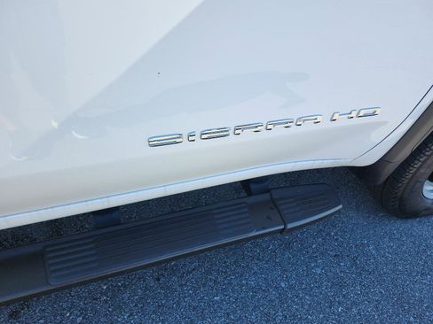 Used 2025 GMC Sierra 3500 Pro w/ 1SA Pro Safety Plus Package image 8