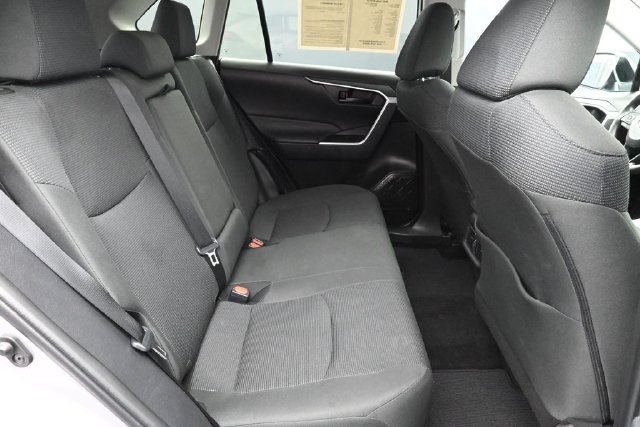 Used 2025 Toyota RAV4 LE AWD/4WD image 29