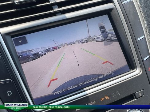 Used 2020 Lincoln Nautilus Reserve image 19