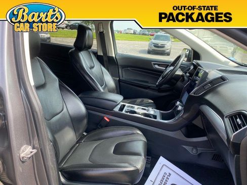 Used 2022 Ford Edge Titanium AWD/4WD image 15
