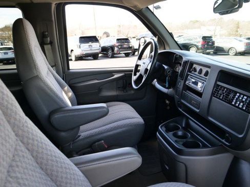 Used 2007 GMC Savana 1500 AWD Passenger w/ LT Preferred Equipment Group image 27