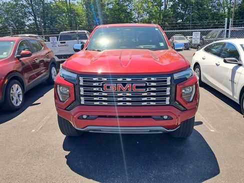 Used 2023 GMC Canyon Denali AWD/4WD image 5