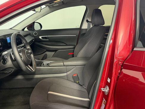 Used 2025 Hyundai Sonata SEL FWD image 21