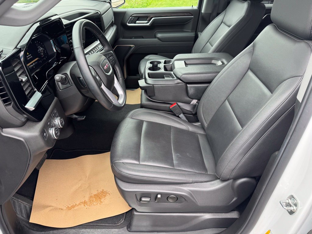 Used 2026 GMC Sierra 1500 SLT AWD/4WD image 11