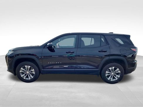 Used 2026 Chevrolet Equinox LT FWD image 6