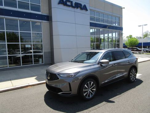 Certified 2025 Acura MDX SH-AWD w/ Technology Package image 1