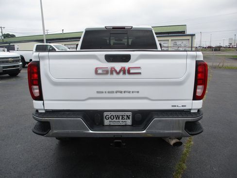 Used 2022 GMC Sierra 2500 SLE w/ SLE Convenience Package image 8