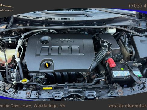 Used 2013 Toyota Corolla LE FWD image 32