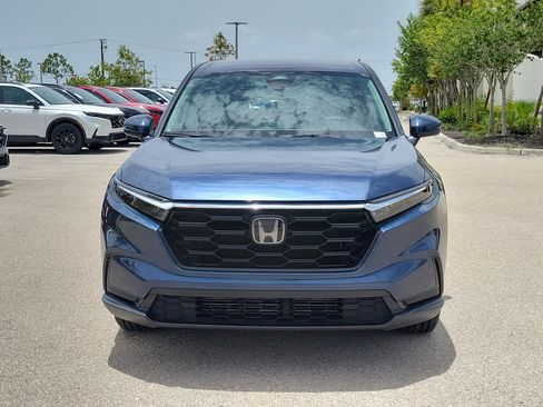 Used 2025 Honda CR-V LX image 2