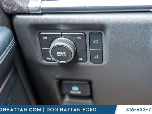 New 2026 Ford Expedition Max Platinum w/ Driver's Package image 15