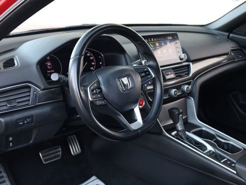 Used 2019 Honda Accord Sport image 15