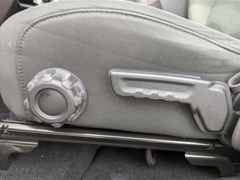 Used 2021 Jeep Wrangler Unlimited Sport image 11