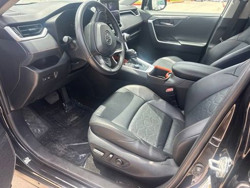 Used 2024 Toyota RAV4 Adventure AWD/4WD image 9
