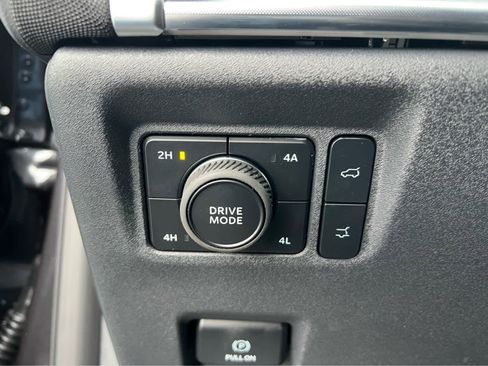 New 2026 Ford Expedition Max Platinum w/ Stealth Appearance Package image 32