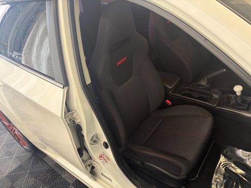 Used 2013 Subaru Impreza WRX Sedan AWD/4WD image 21