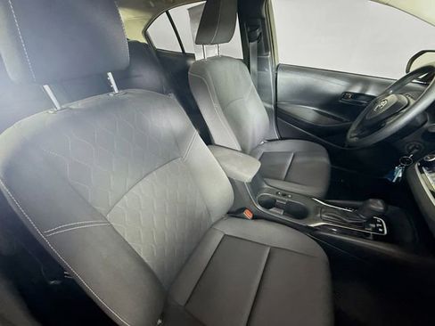 Used 2024 Toyota Corolla LE image 33