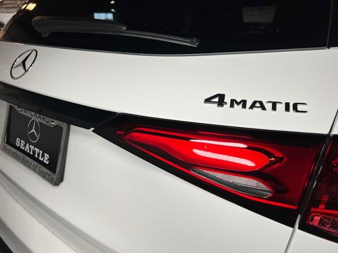 New 2026 Mercedes-Benz GLC 300 4MATIC image 15