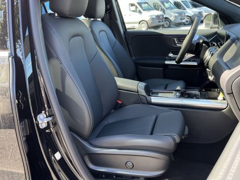 Used 2026 Mercedes-Benz GLA 250 4MATIC image 26