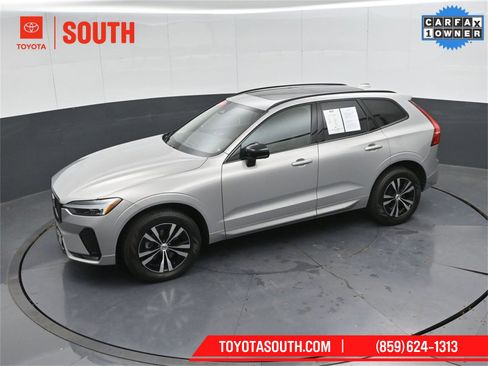 Used 2024 Volvo XC60 B5 Core image 45