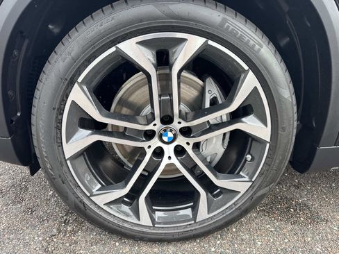 New 2026 BMW X5 xDrive50e w/ Premium Package image 10