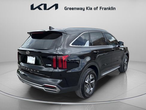 Used 2021 Kia Sorento S FWD image 7
