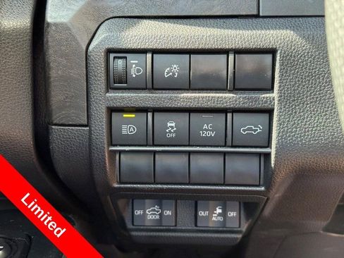 Used 2025 Toyota Tacoma Limited AWD/4WD image 29