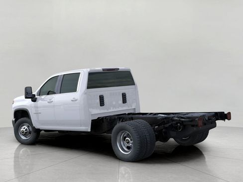 New 2025 Chevrolet Silverado 3500 W/T w/ WT Convenience Package AWD/4WD image 3