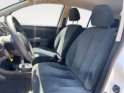 Used 2011 Nissan Versa 1.8 S w/ Plus Pkg FWD image 8