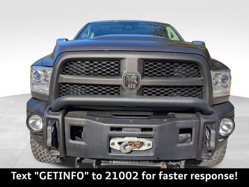 Used 2017 RAM 1500 Laramie w/ Convenience Group image 8